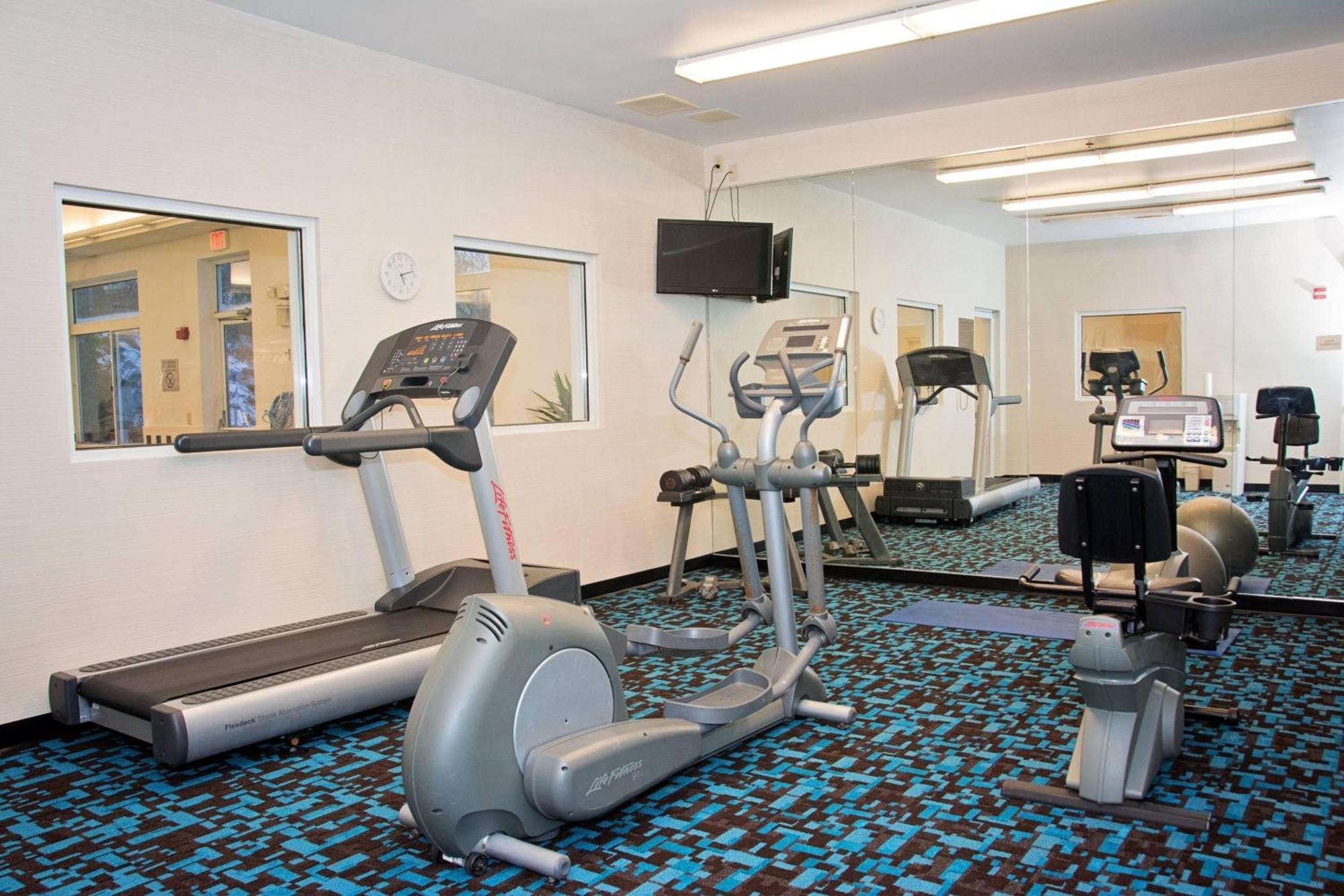 Fairfield Inn & Suites Butler Extérieur photo